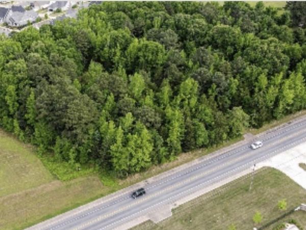 4575 Prince Street , Conway, AR 72034