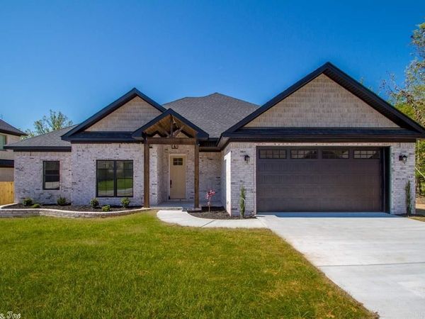 9649 meadow creek Drive, Sherwood, AR 72120