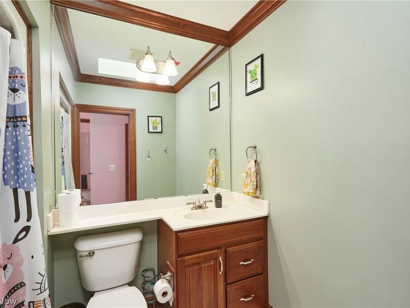 3770 Winterberry Drive, Bath, OH 44333 Photo 32