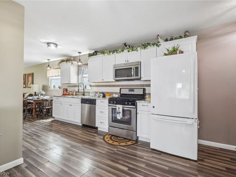 29301 Edgewood Drive, Willowick, OH 44095 Photo 10