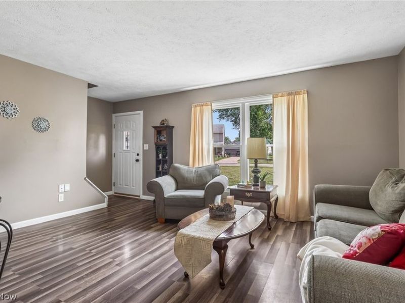 29301 Edgewood Drive, Willowick, OH 44095 Photo 4