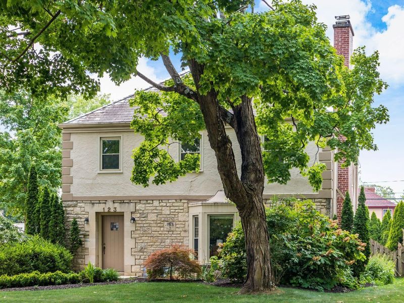 123 S Roosevelt Avenue , Bexley, OH 43209 Photo 2