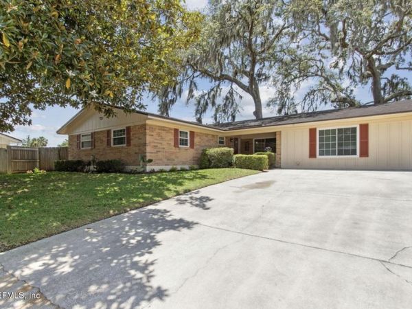1054 HARVEST Cove, Jacksonville, FL 32221