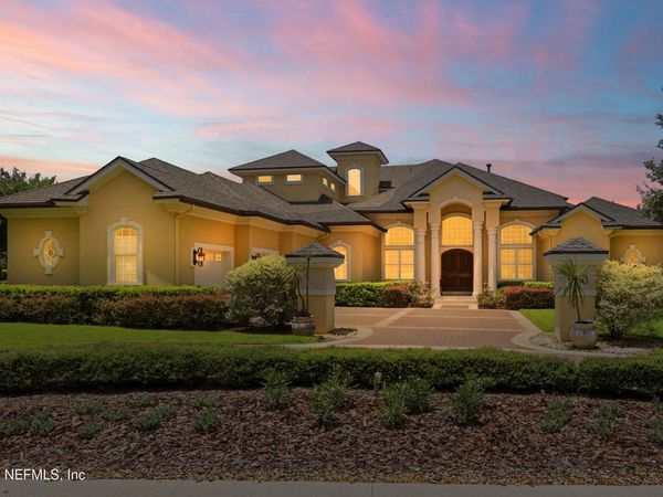 1160 REGISTRY Boulevard, St. Augustine, FL 32092