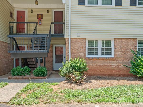 4609 Coronado Drive , Charlotte, NC 28212