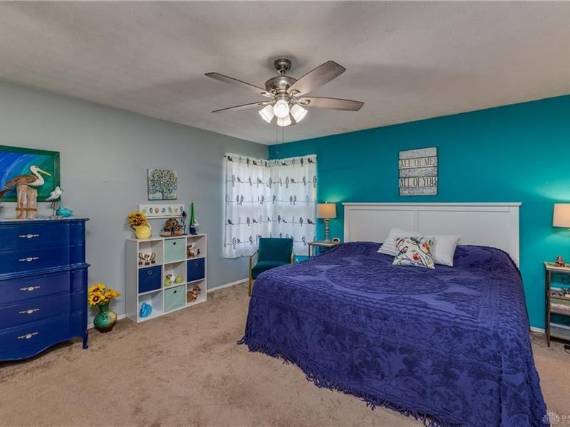 8808 Deer Chase Drive, Huber Heights, OH 45424 Photo 12