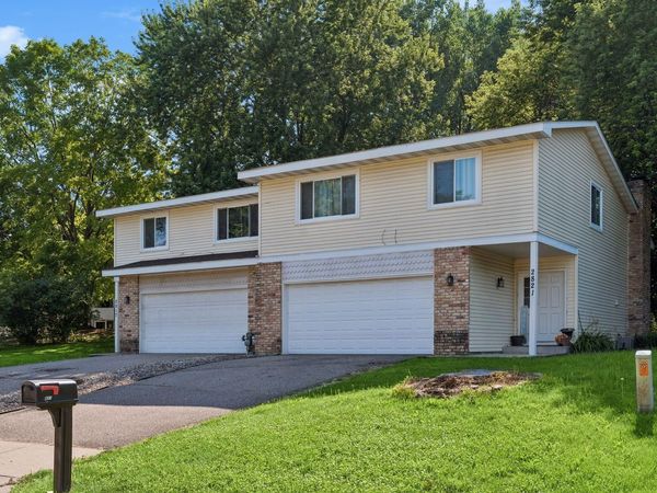 2817 Flag Avenue N, New Hope, MN 55427