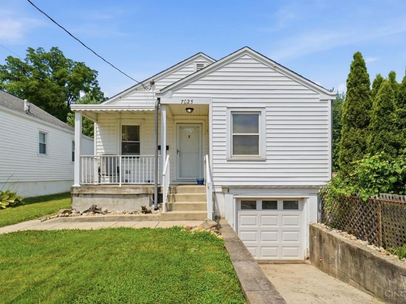 North College Hill, OH 45239 Photo 1