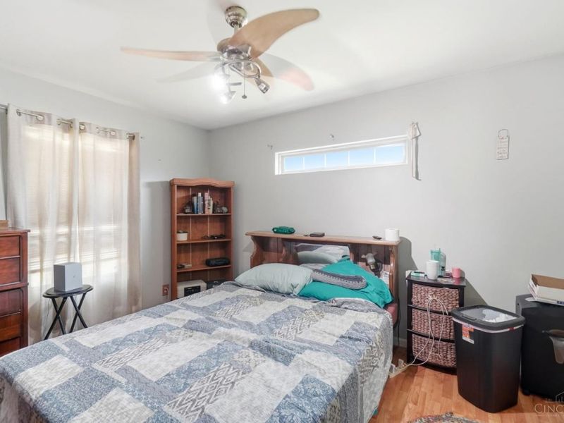 North College Hill, OH 45239 Photo 14