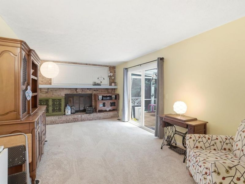 633 Glensprings Drive, Springdale, OH 45246 Photo 15