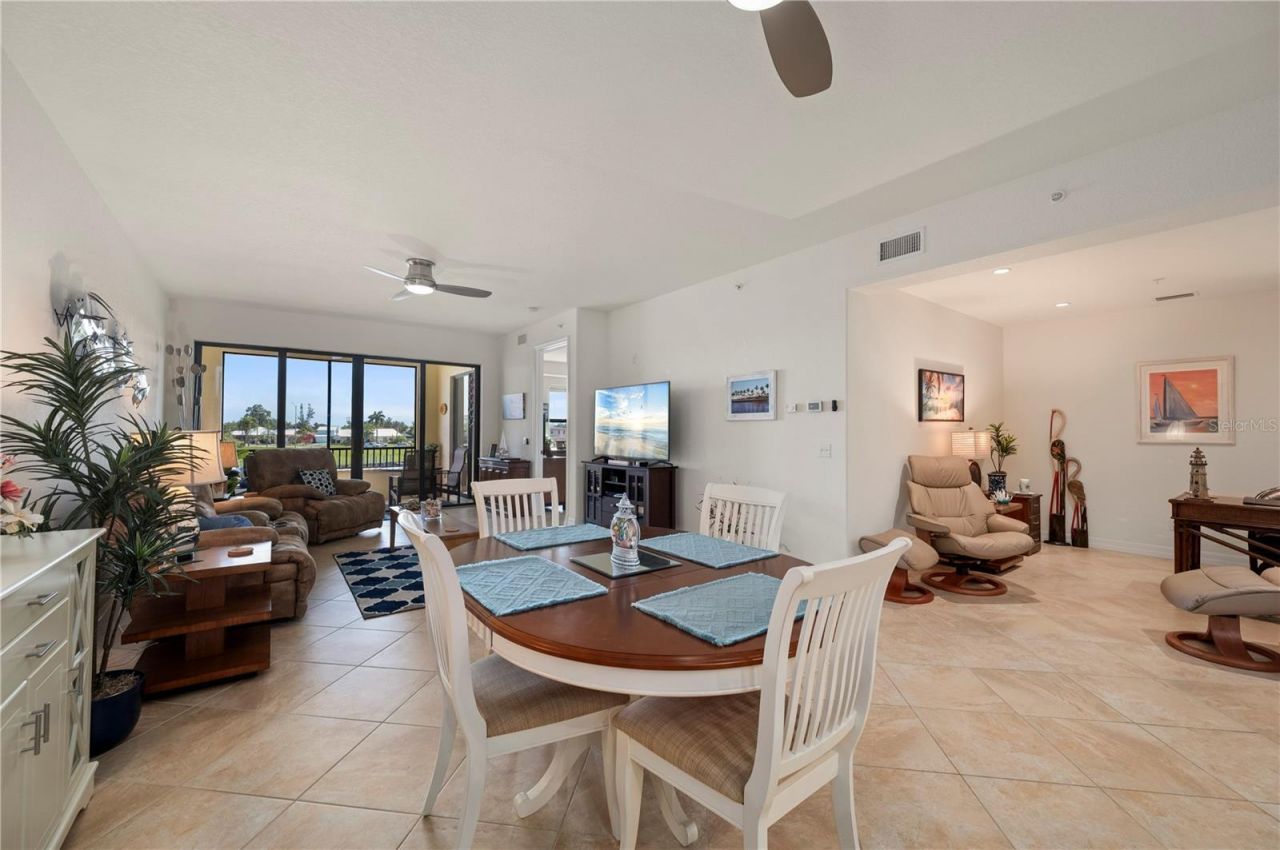 1340 Rock Dove Court, Unit 123, Punta Gorda, FL 33950 Photo