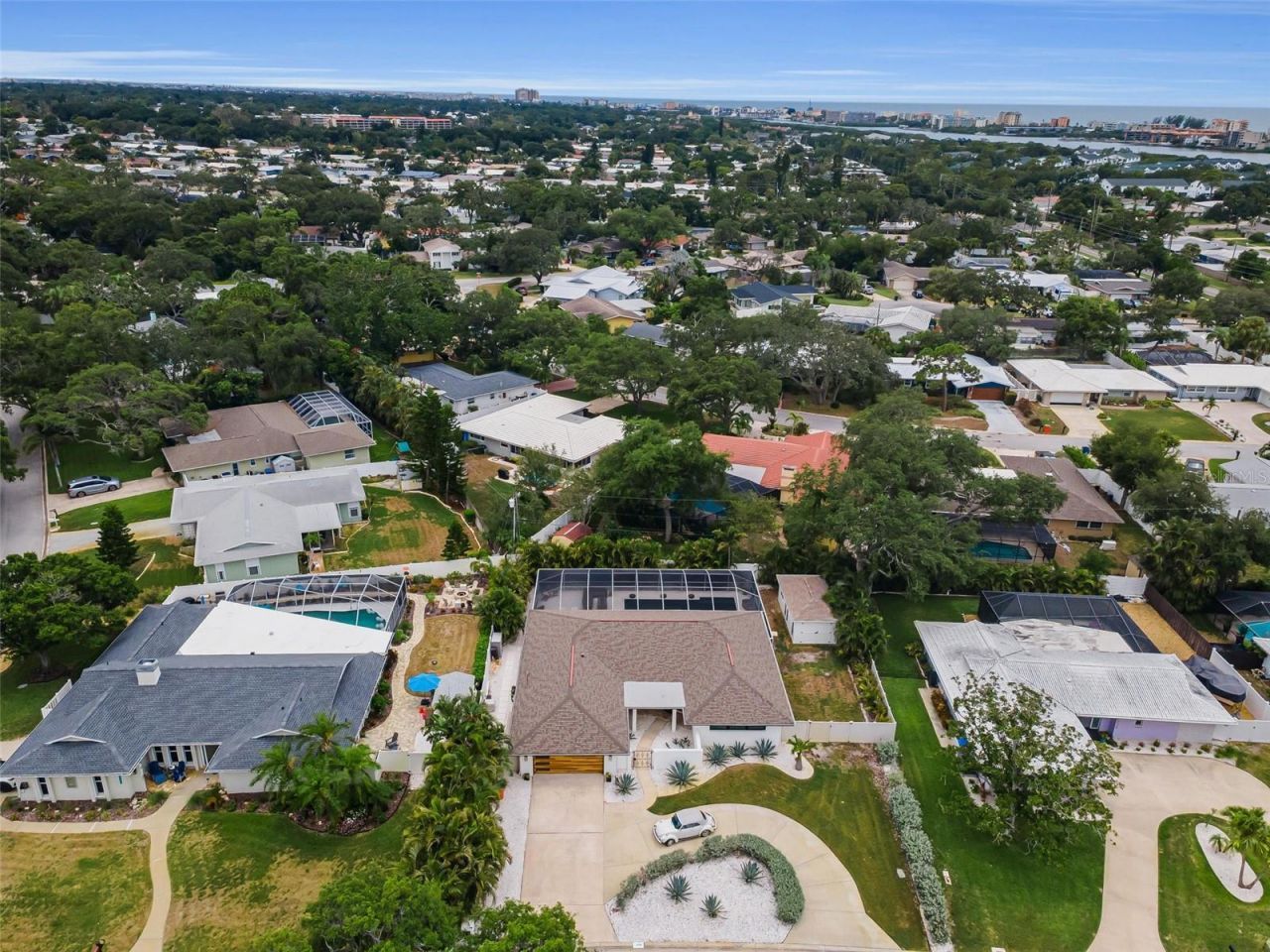 14516 Bay Hills Drive, Largo, FL 33774 Photo