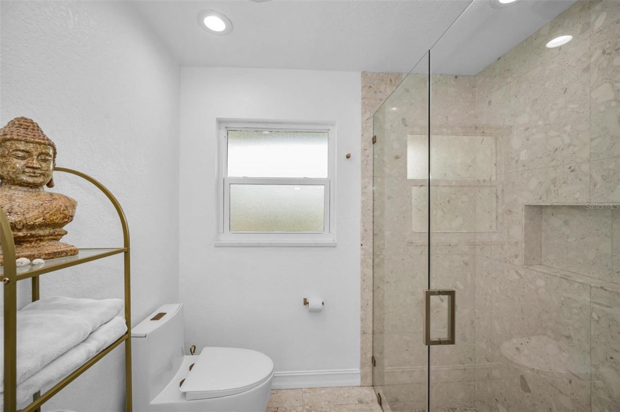 14516 Bay Hills Drive, Largo, FL 33774 Photo