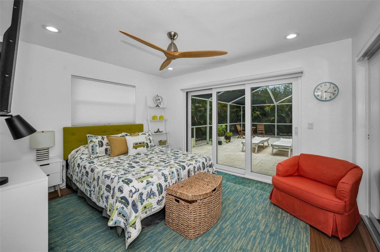 14516 Bay Hills Drive, Largo, FL 33774 Photo