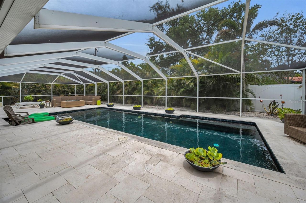 14516 Bay Hills Drive, Largo, FL 33774 Photo