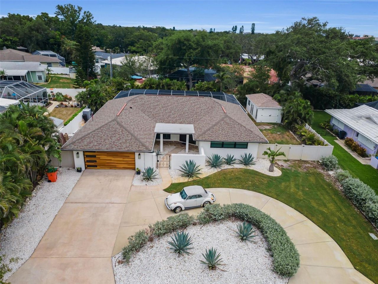 14516 Bay Hills Drive, Largo, FL 33774 Photo