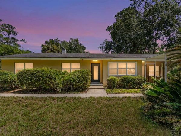 1038 NE 14TH AVENUE, GAINESVILLE, FL 32601
