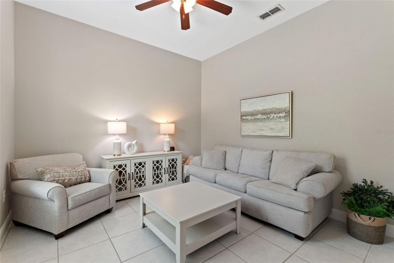 915 San Raphael Street, Poinciana, FL 34759 Photo