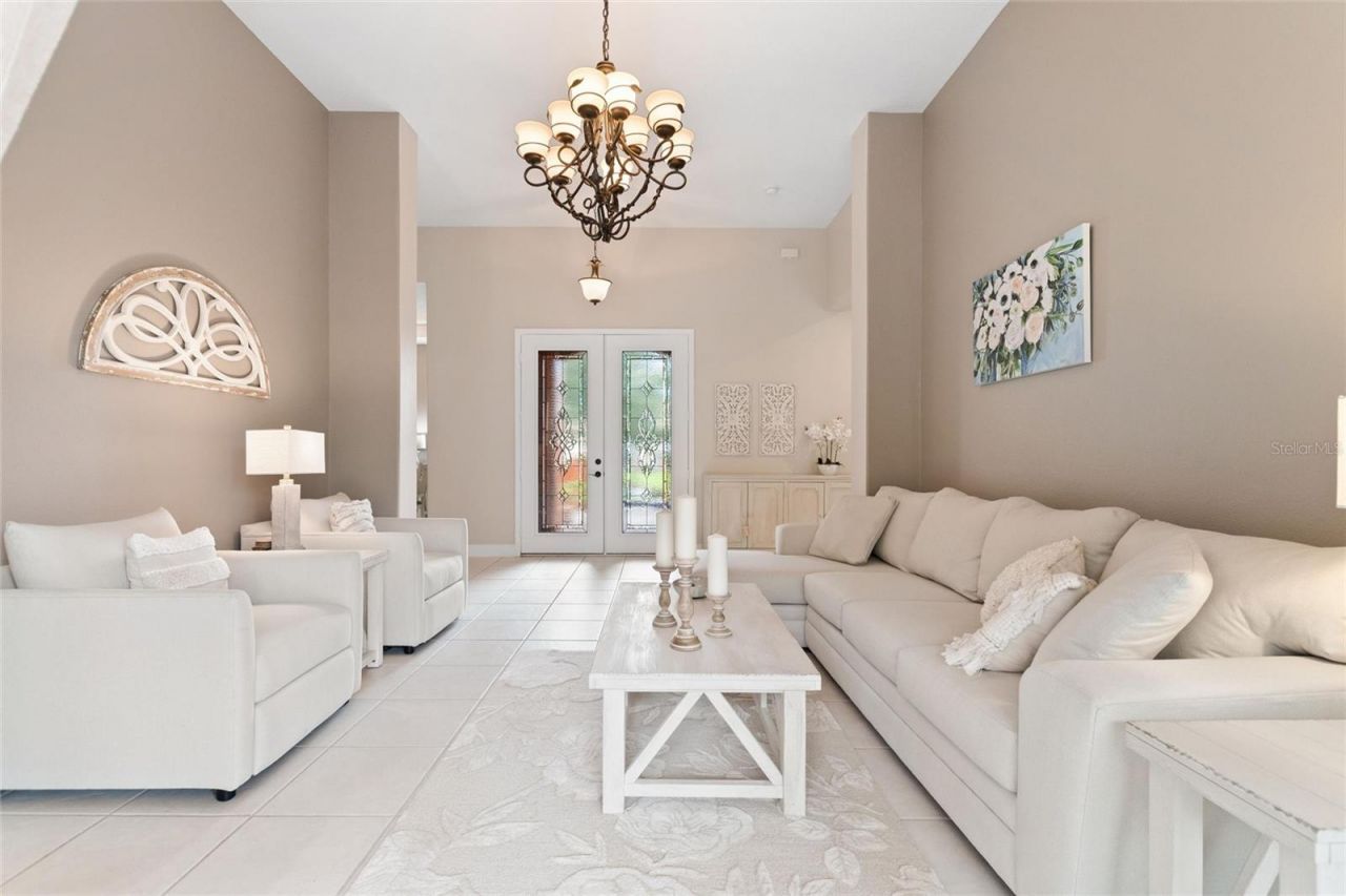 915 San Raphael Street, Poinciana, FL 34759 Photo