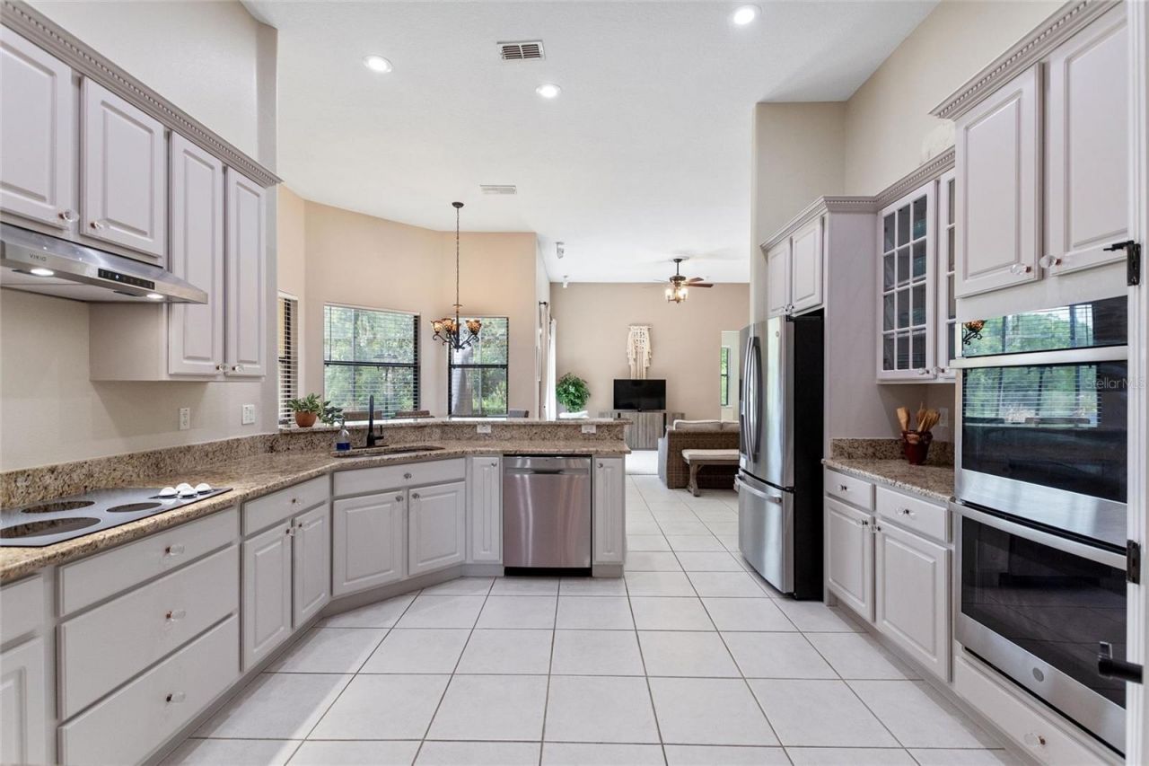 915 San Raphael Street, Poinciana, FL 34759 Photo