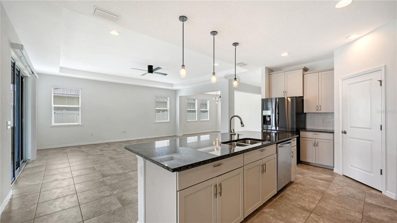 15127 Las Olas Place , Bradenton, FL 34212 Photo