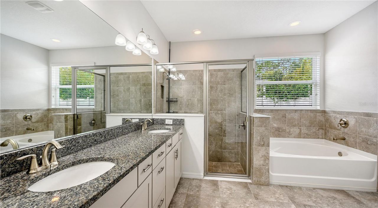 15127 Las Olas Place , Bradenton, FL 34212 Photo