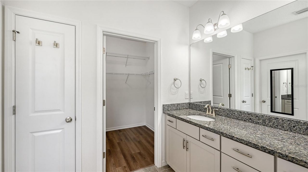 15127 Las Olas Place , Bradenton, FL 34212 Photo