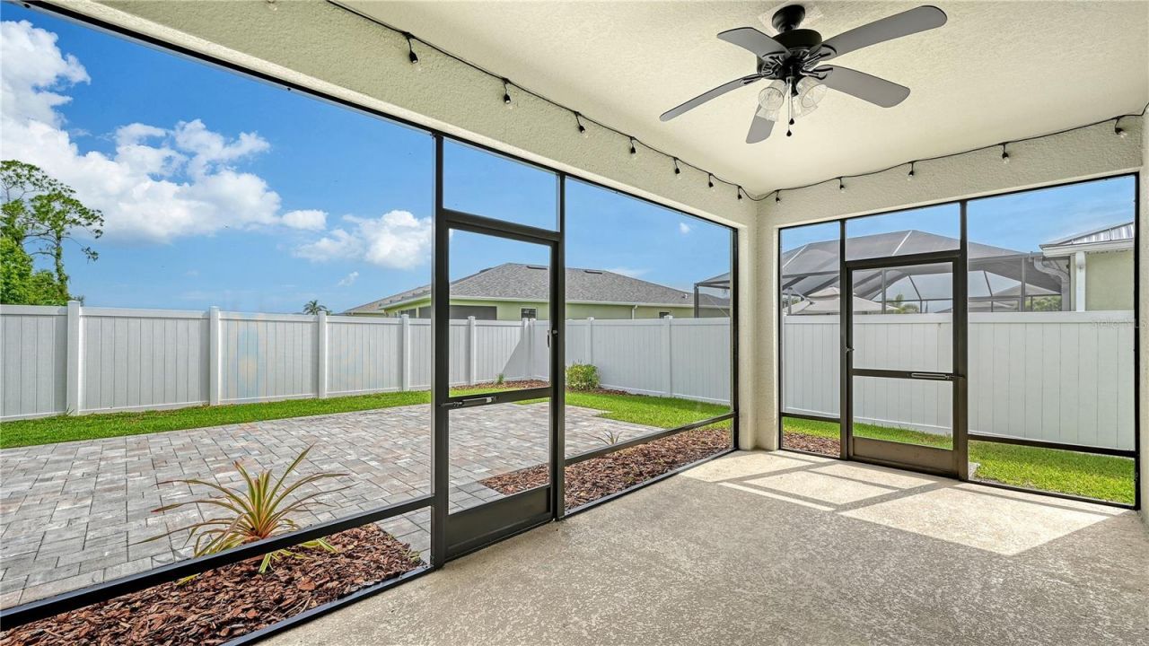 15127 Las Olas Place , Bradenton, FL 34212 Photo