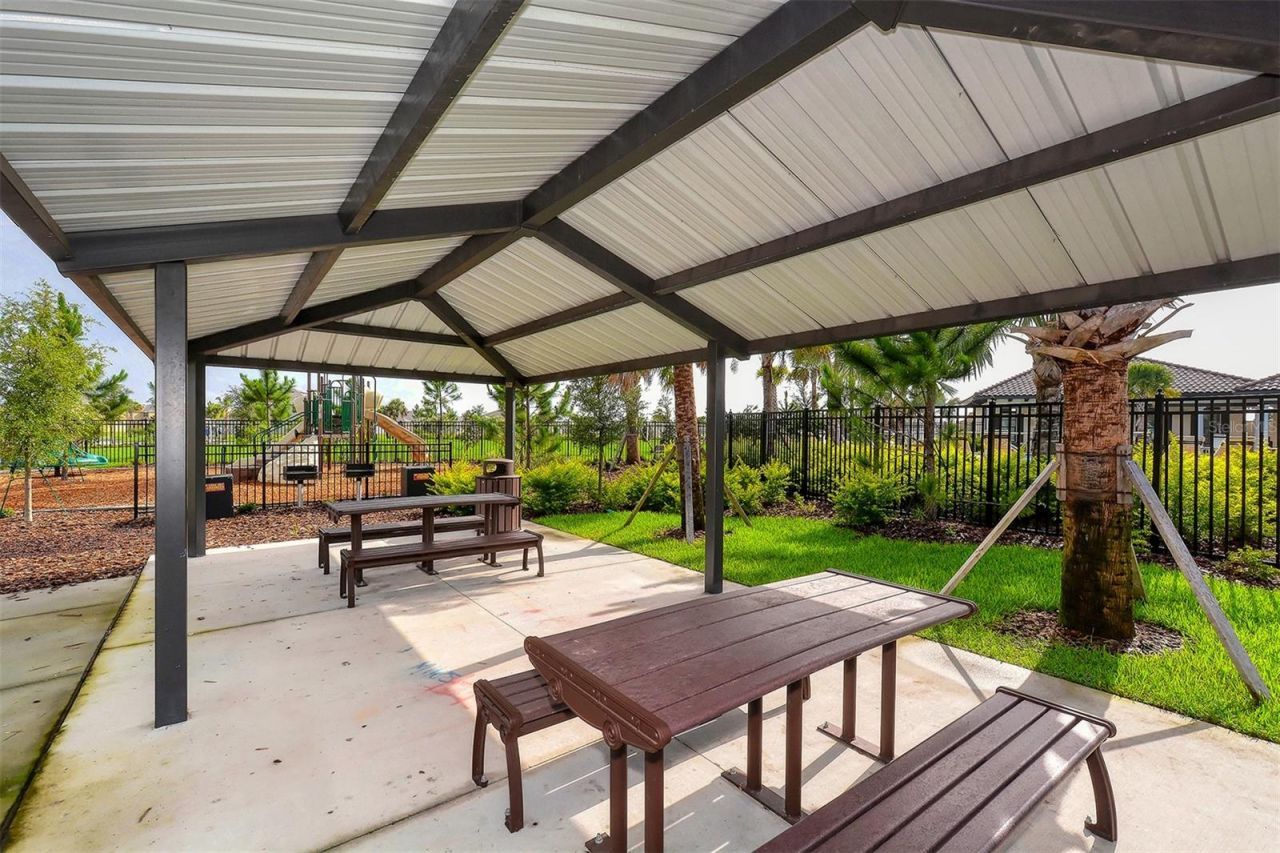 15127 Las Olas Place , Bradenton, FL 34212 Photo