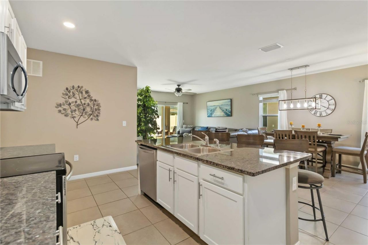 5904 Silver Sage Way, Sarasota, FL 34232 Photo