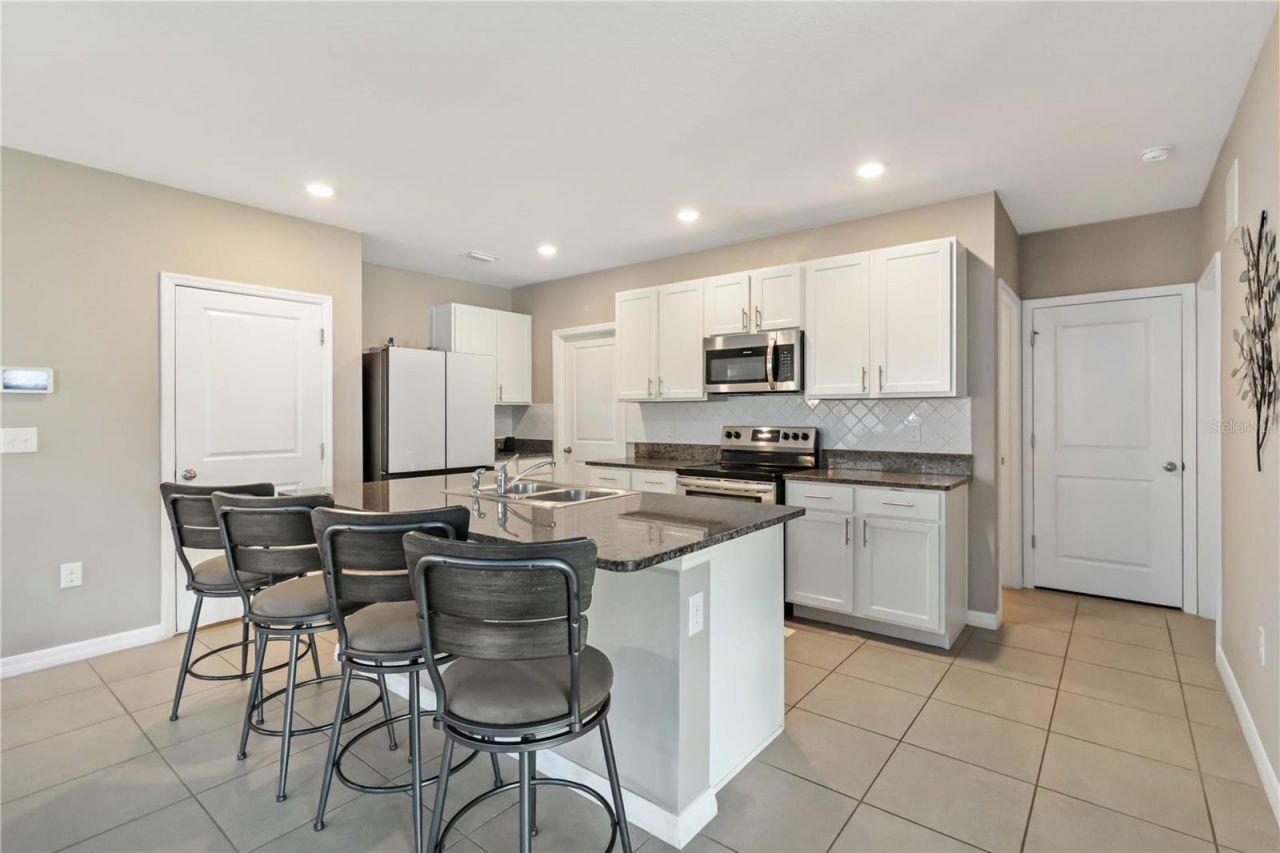 5904 Silver Sage Way, Sarasota, FL 34232 Photo