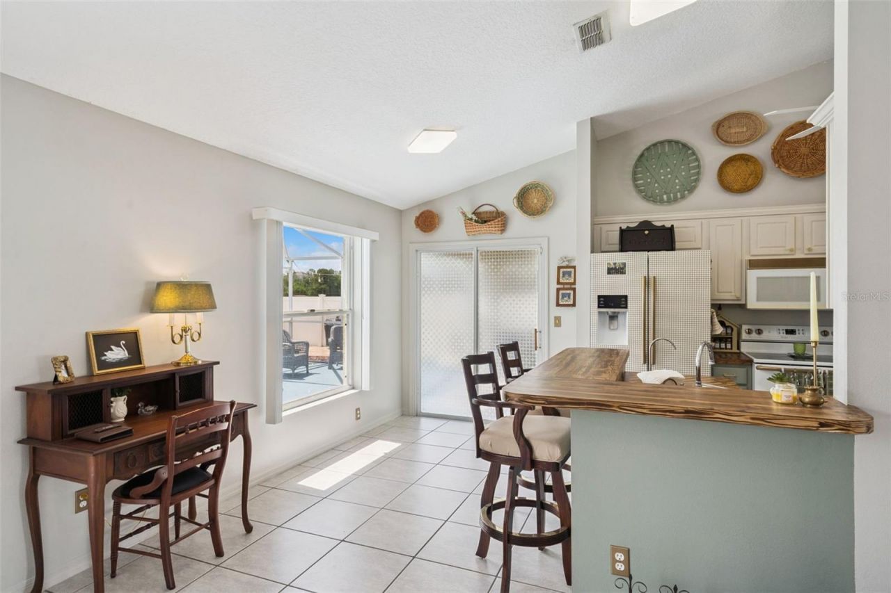 624 La Costa St , Minneola, FL 34715 Photo