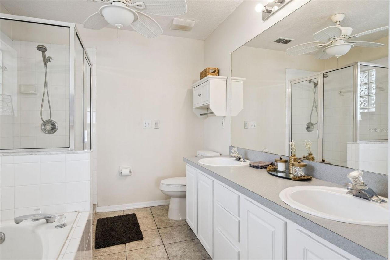 624 La Costa St , Minneola, FL 34715 Photo