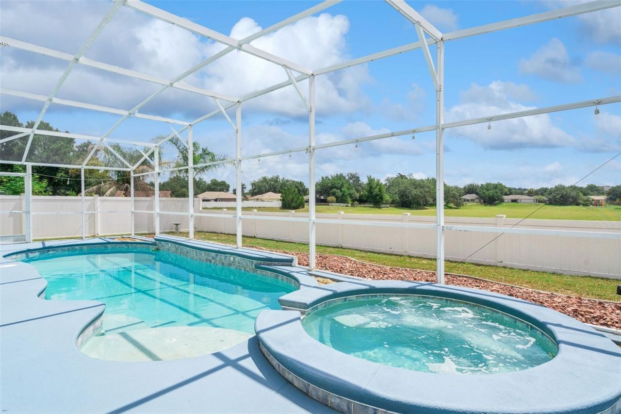 624 La Costa St , Minneola, FL 34715 Photo