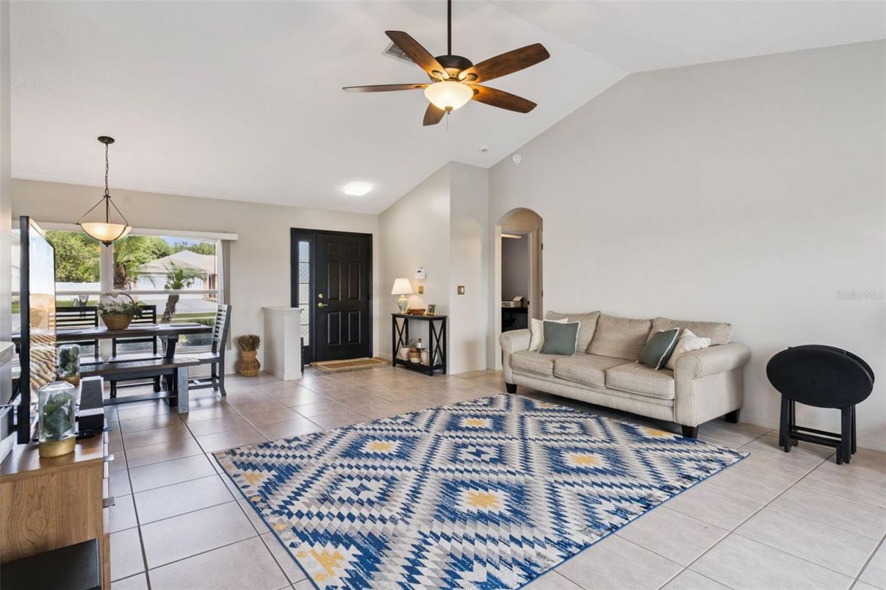 624 La Costa St , Minneola, FL 34715 Photo