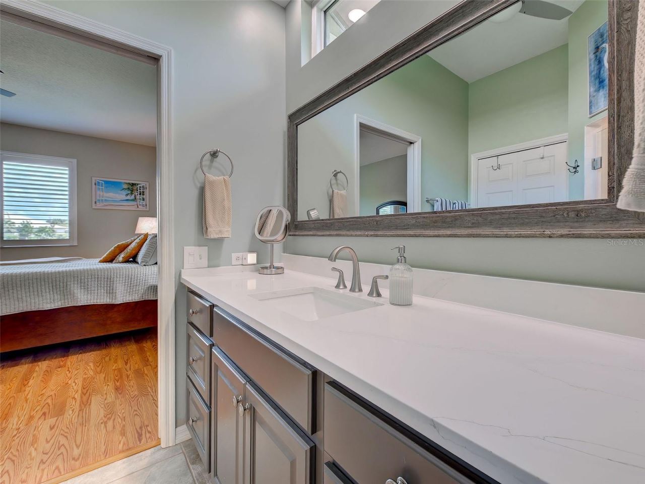 5011 Seagrass Drive, Venice, FL 34293 Photo