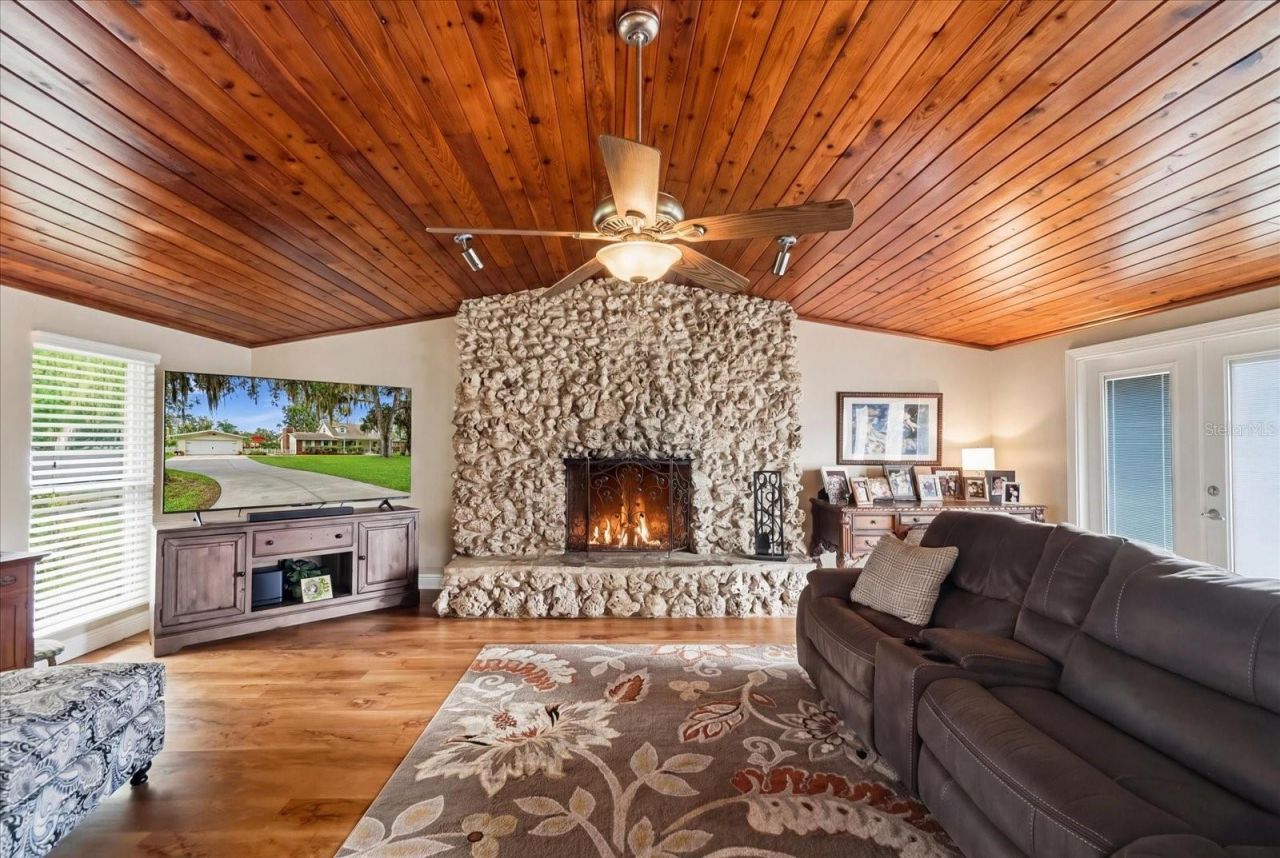 1110 N Rice Terrace, Crystal River, FL 34429 Photo