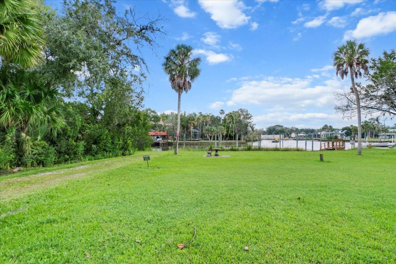 1110 N Rice Terrace, Crystal River, FL 34429 Photo