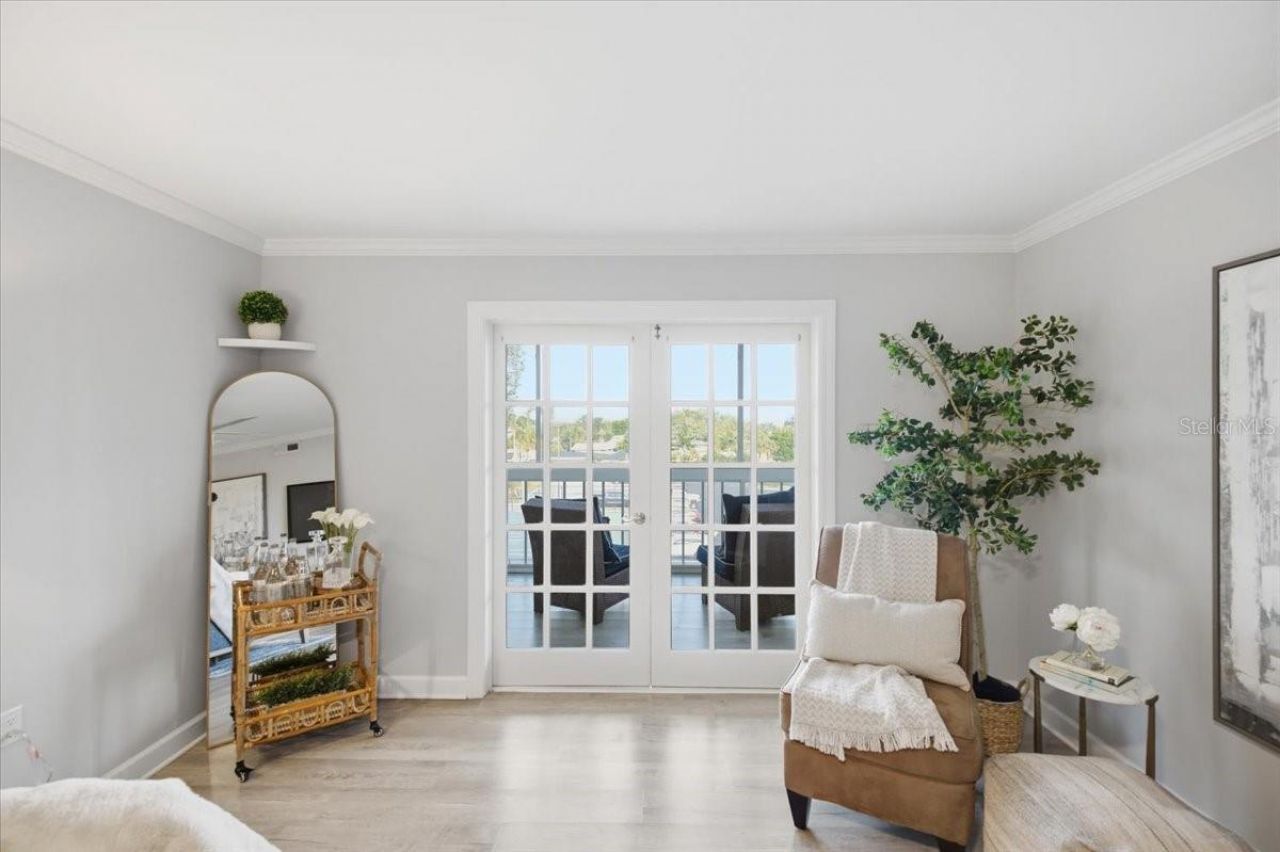 4908 38th Way S, Unit 401, Saint Petersburg, FL 33711 Photo