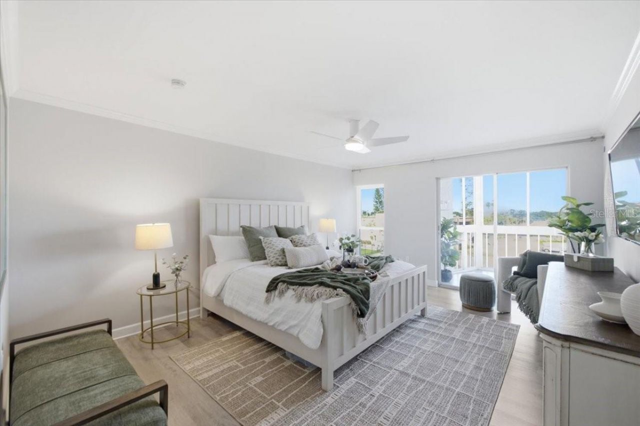 4908 38th Way S, Unit 401, Saint Petersburg, FL 33711 Photo