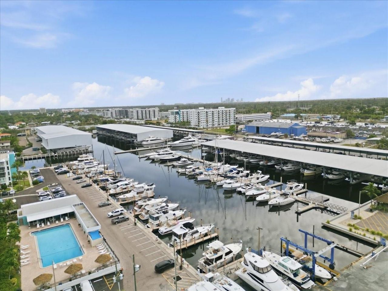 4908 38th Way S, Unit 401, Saint Petersburg, FL 33711 Photo