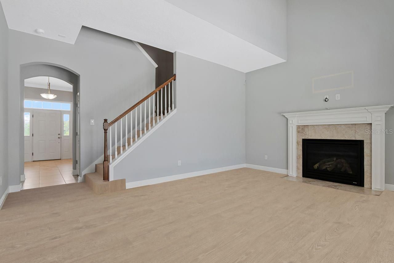 8703 Alafia Hills Drive , Plant City, FL 33567 Photo