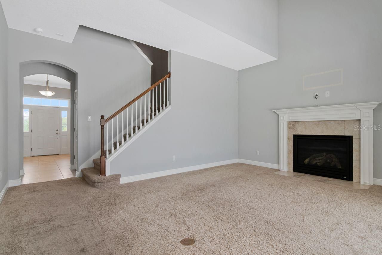 8703 Alafia Hills Drive , Plant City, FL 33567 Photo