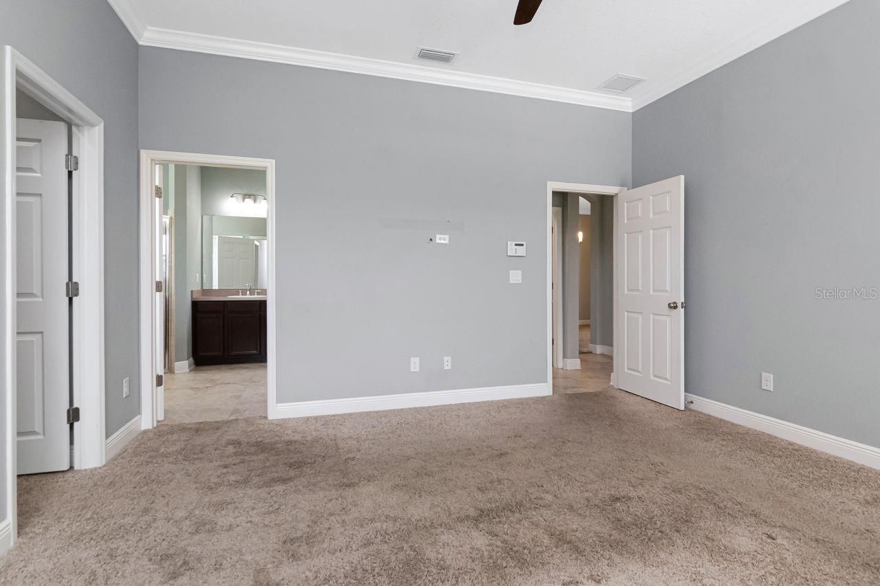 8703 Alafia Hills Drive , Plant City, FL 33567 Photo