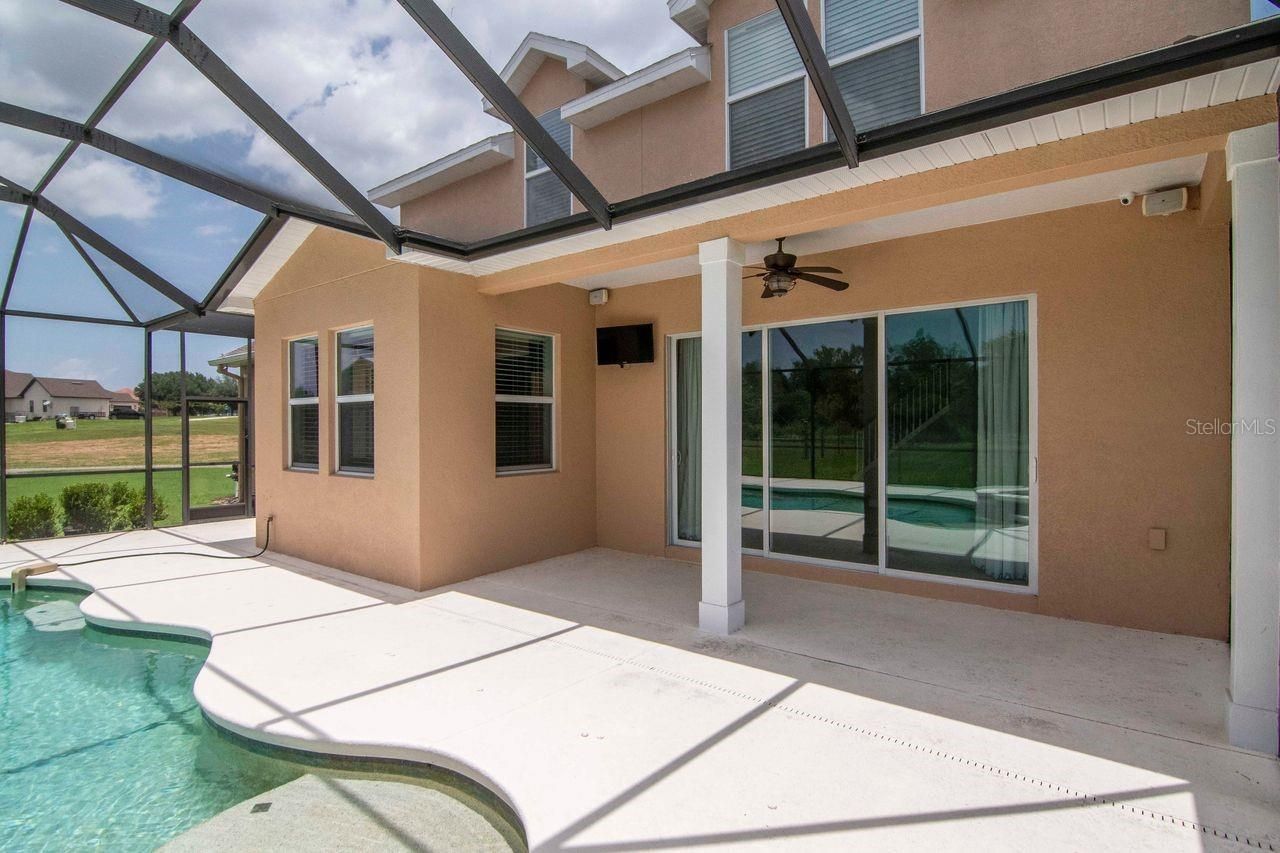 8703 Alafia Hills Drive , Plant City, FL 33567 Photo