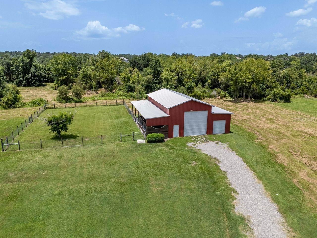 8703 Alafia Hills Drive , Plant City, FL 33567 Photo