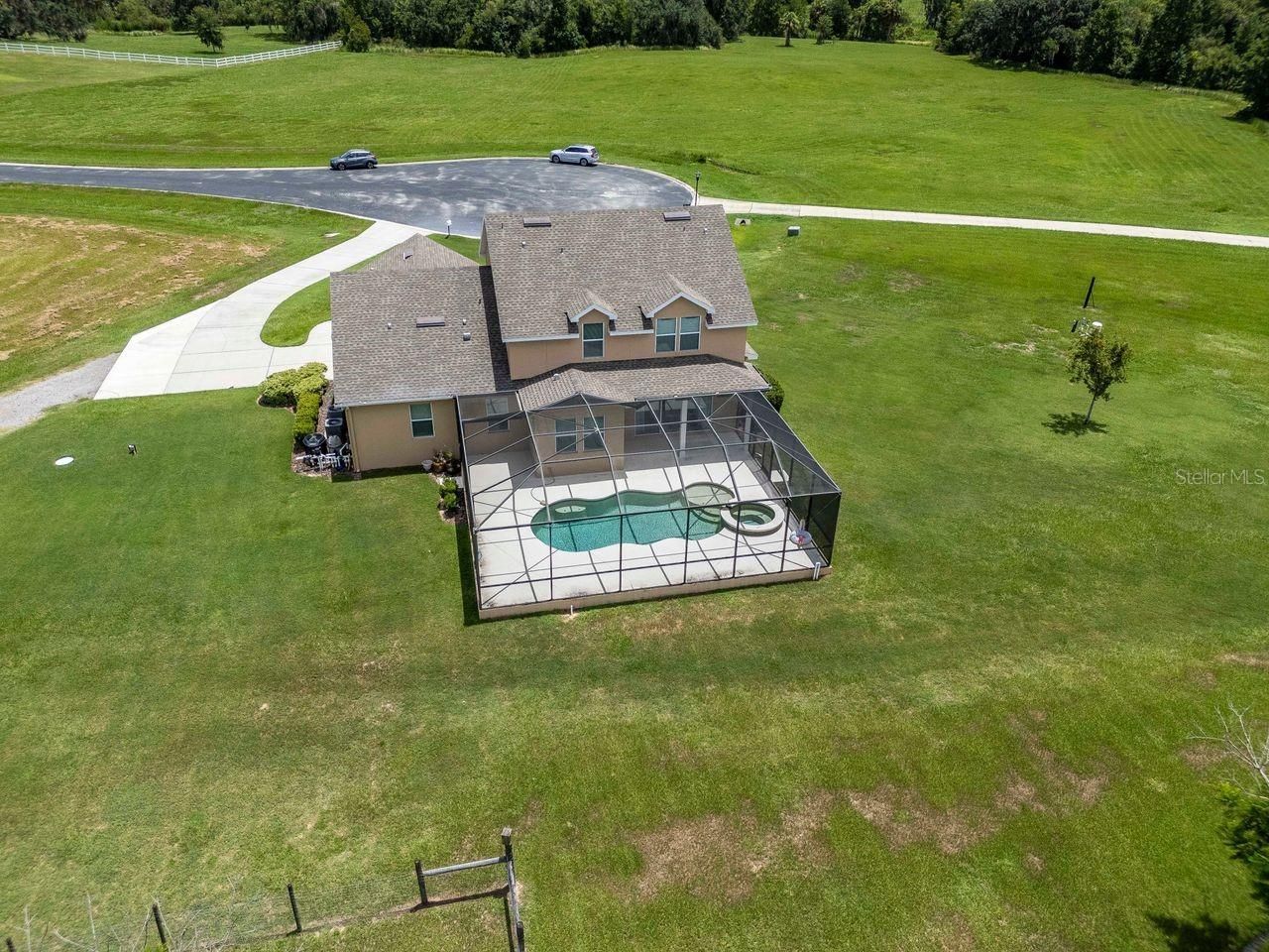 8703 Alafia Hills Drive , Plant City, FL 33567 Photo