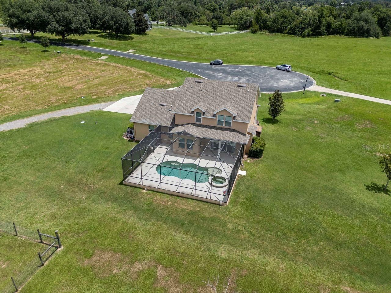 8703 Alafia Hills Drive , Plant City, FL 33567 Photo