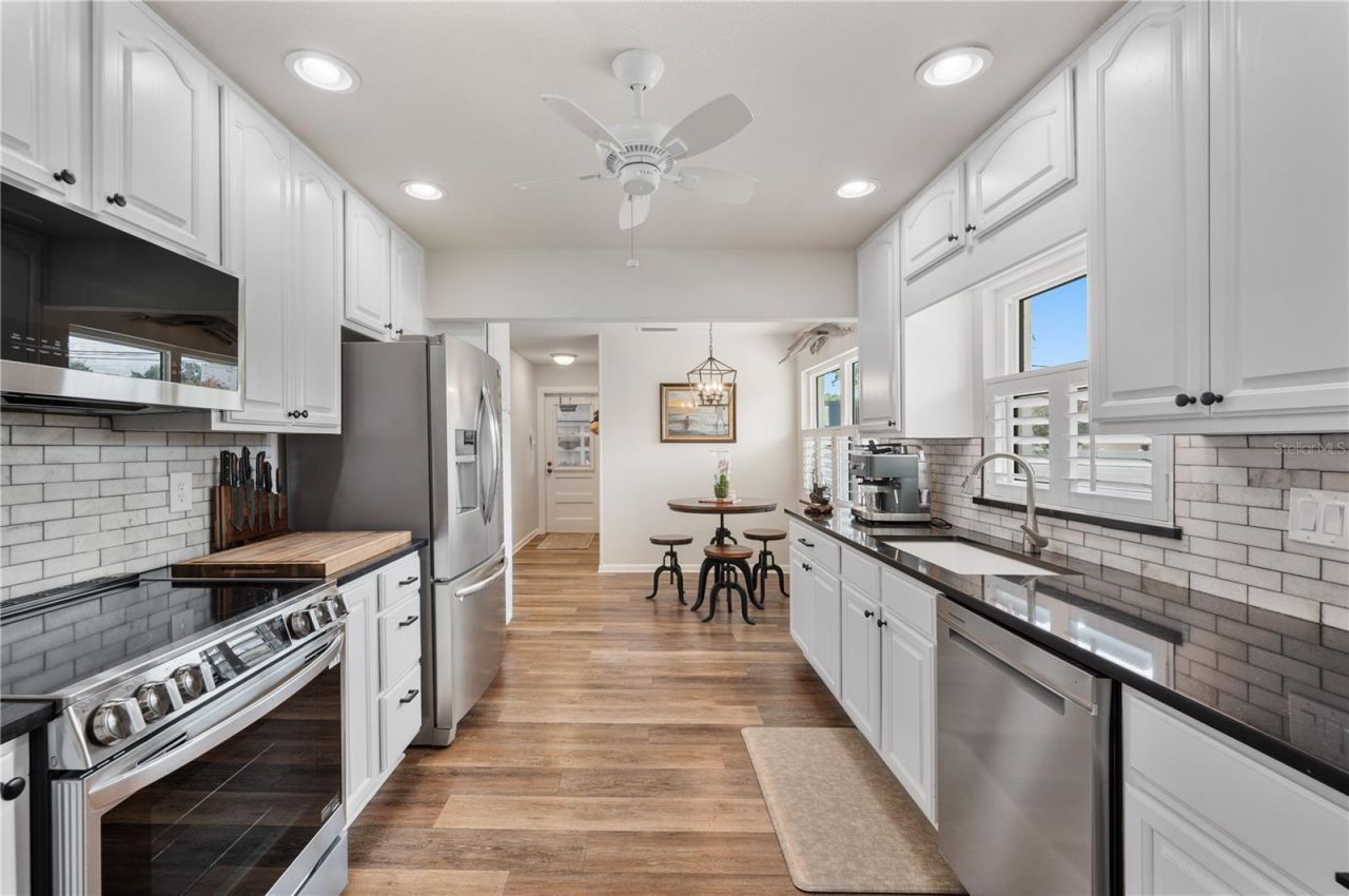 1211 Hunt Avenue , Lakeland, FL 33801 Photo