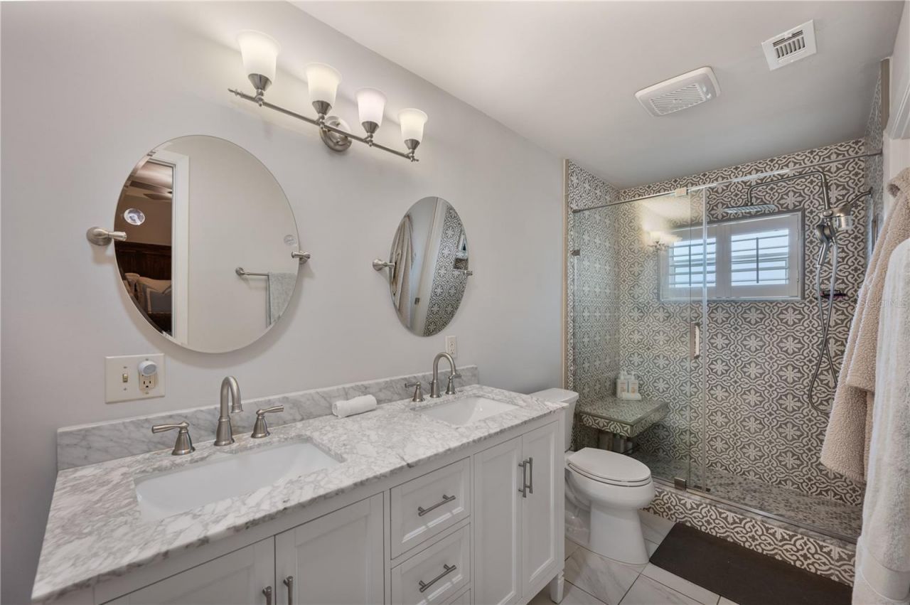 1211 Hunt Avenue , Lakeland, FL 33801 Photo